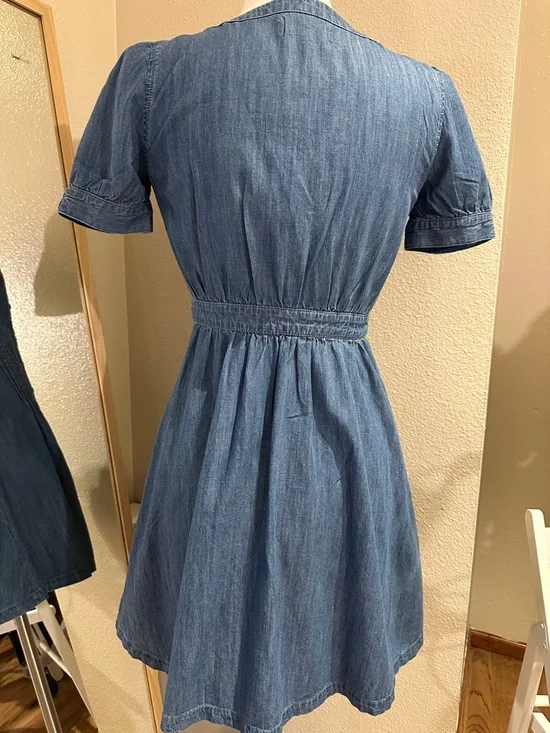 Madewell Denim Daylily Dress in Annetta wash size 4 fit flare summer beach - Picture 6 of 11